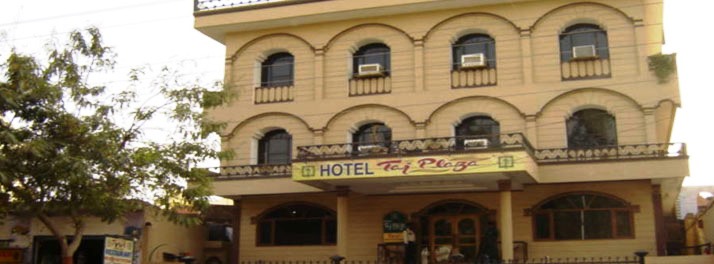 Hotel Taj Plaza - Agra 01.jpg